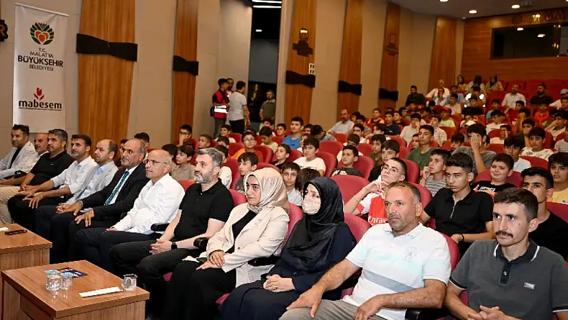 Büyükşehir'den Öğrencilere Film Gösterimi