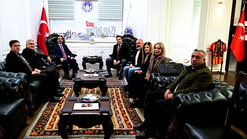 CHP Battalgazi İlçe Teşkilatından Başkan Taşkın'a Ziyaret