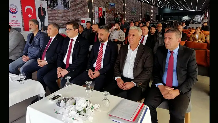 Devlet Memurları Sendikası Kongresinde Ruhi Arslanboğa Güven Tazeledi