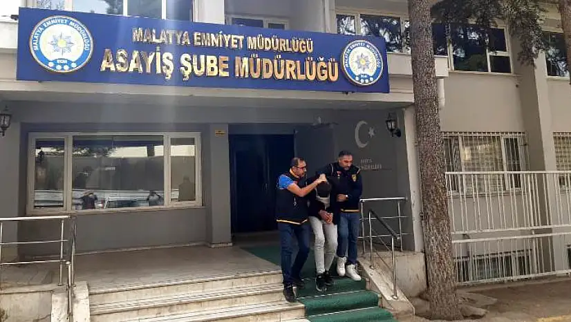 Dolandırıcı Kamera Takibiyle Yakalandı