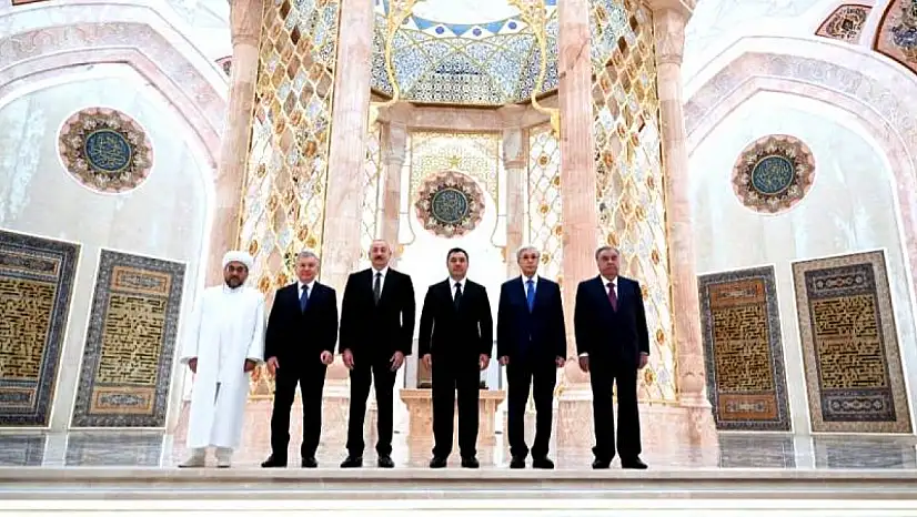 Özbekistan'da yükselen' Medeniyet Merkezi'