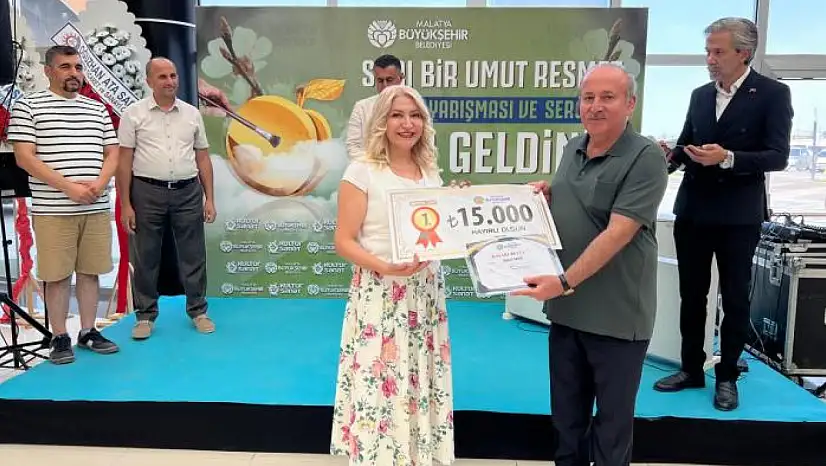 'Sarı Bir Umut Resmet' Ödülleri Sahiplerini Buldu