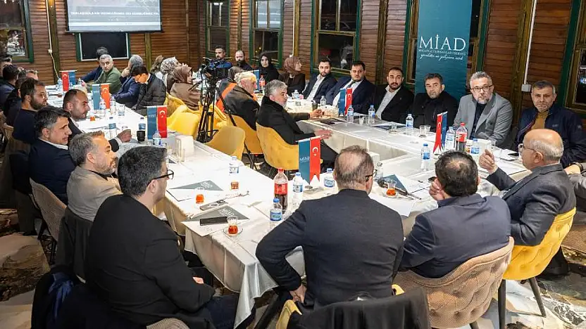 Başkan Er MİAD Yönetimi Ve Üyeleriyle Bir Araya Geldi