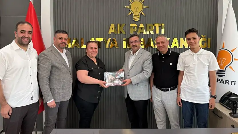 Samsun Malatyalılar Derneğinden AK Parti İl Başkanı Av. Bakan'a Ziyaret