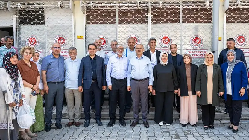 Yetimler Kervanı'ndan Geleneksel Aşure İkramı