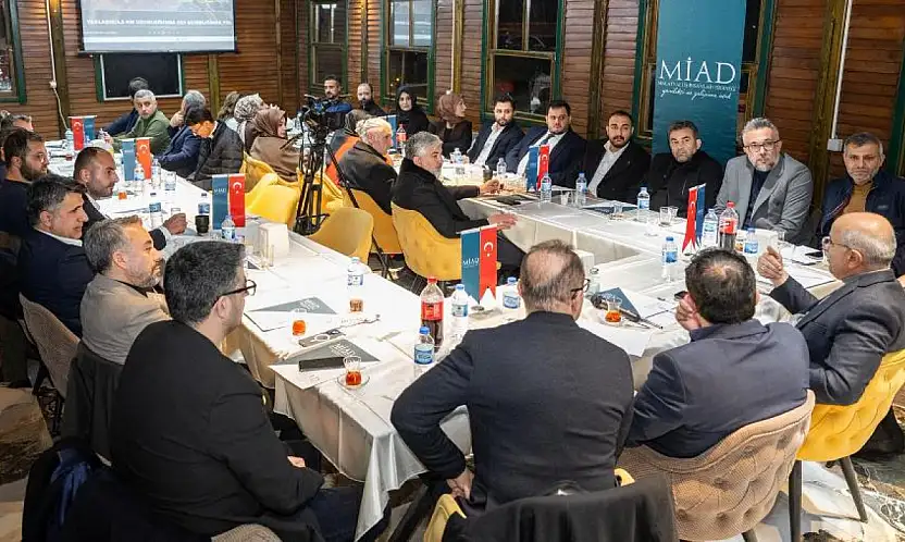 Başkan Er MİAD Yönetimi Ve Üyeleriyle Bir Araya Geldi